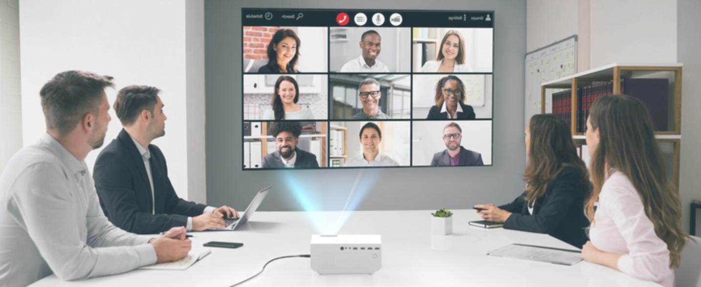 Person using assistive technology to access online learning platform